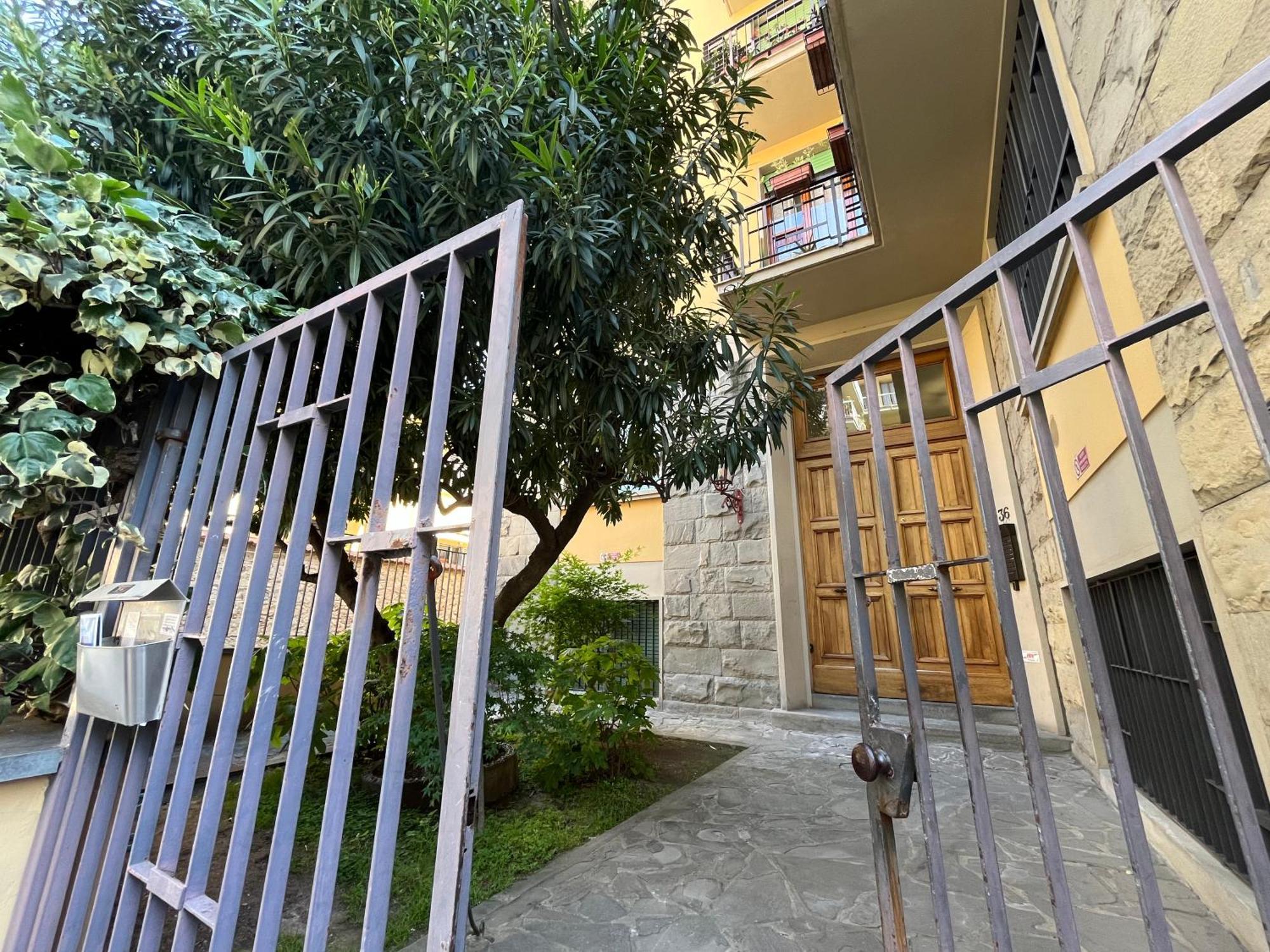 Orcagna Suite With Parking Florencja Zewnętrze zdjęcie
